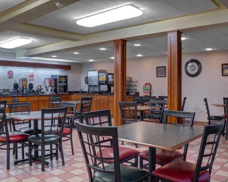 Devils Lake Inn By Oyo Near Devils Lake Regional Airport Exteriör bild
